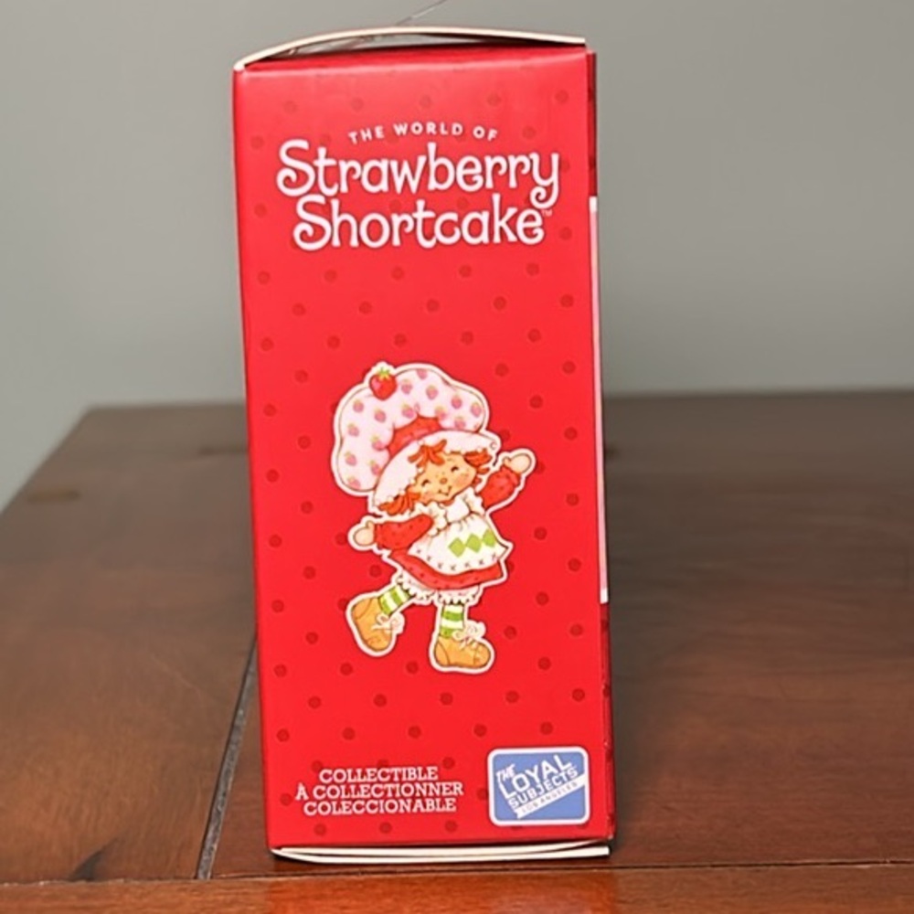 Strawberry Shortcake Raspberry Tart Loyal Subjects CheeBee Mini Figure Doll
N - Picture 6 of 9